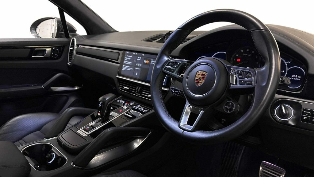 Porsche Cayenne 4.0 V8 E-hybrid Turbo S Suv 680 Ps LO20UDW Grey #6