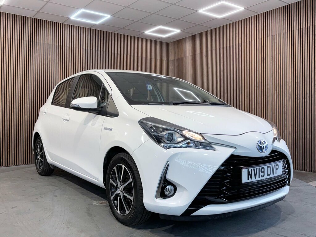 Toyota Yaris 1.5 Vvt-h Icon Tech E-cvt Euro 6 Ss