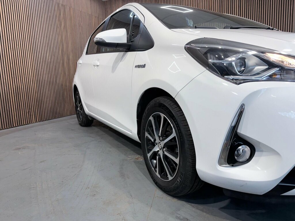 Toyota Yaris 1.5 Vvt-h Icon Tech E-cvt Euro 6 Ss NV19DVP #2