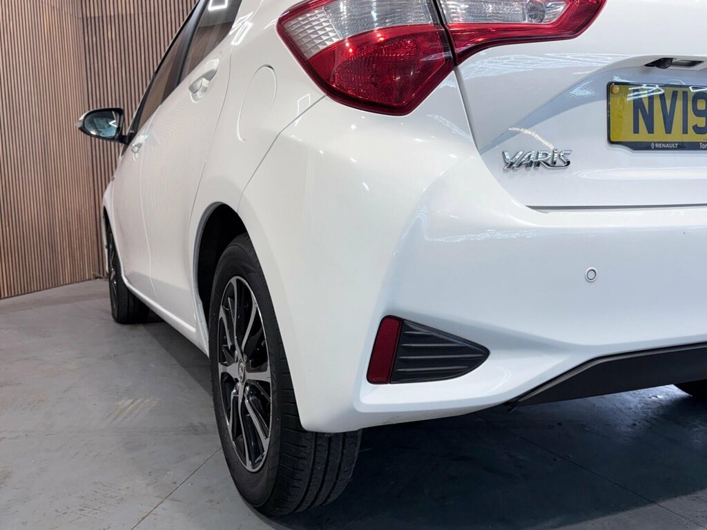 Toyota Yaris 1.5 Vvt-h Icon Tech E-cvt Euro 6 Ss NV19DVP #5