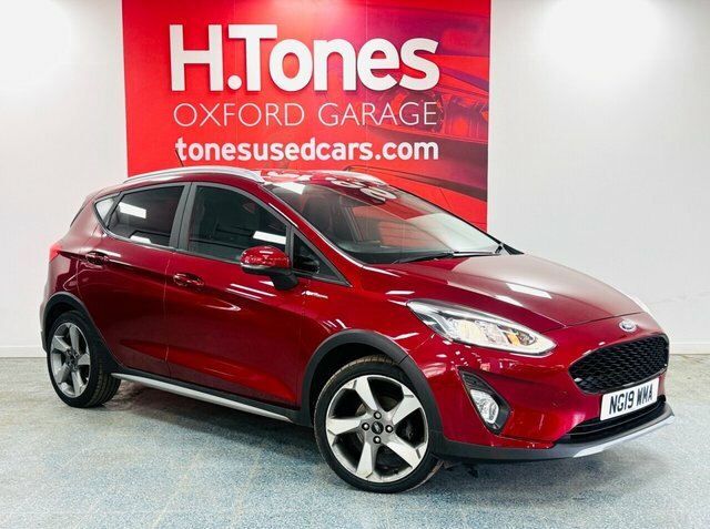 Ford Fiesta Hatchback Red