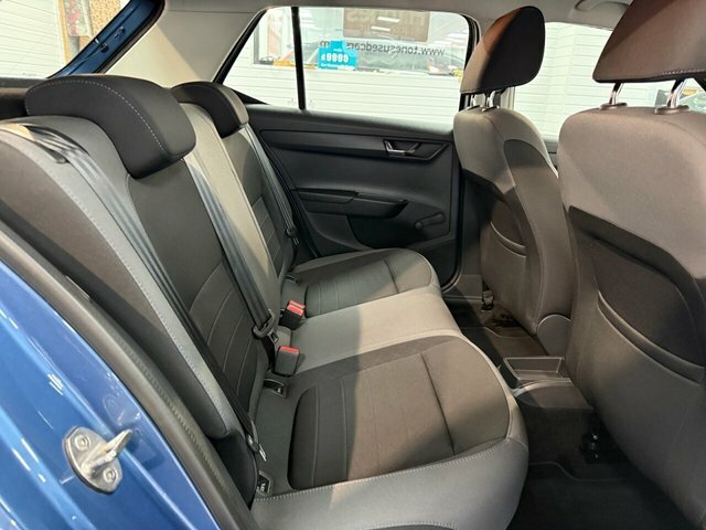 Skoda Fabia Hatchback NH21EZM Blue #4
