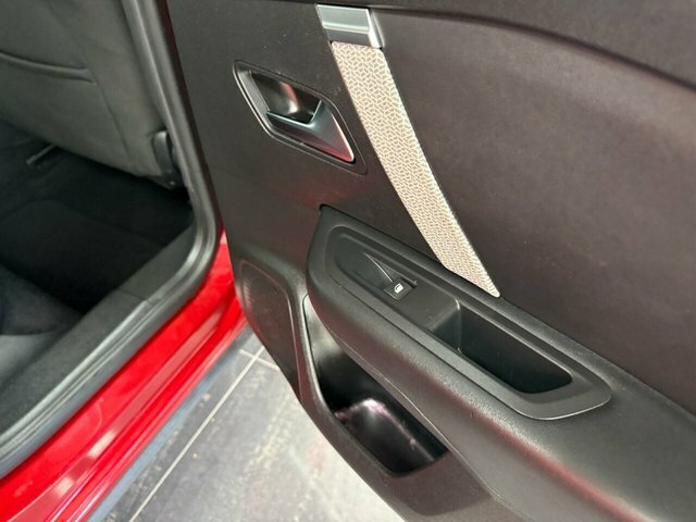 Citroen C4 Hatchback XGZ5152 Red #6