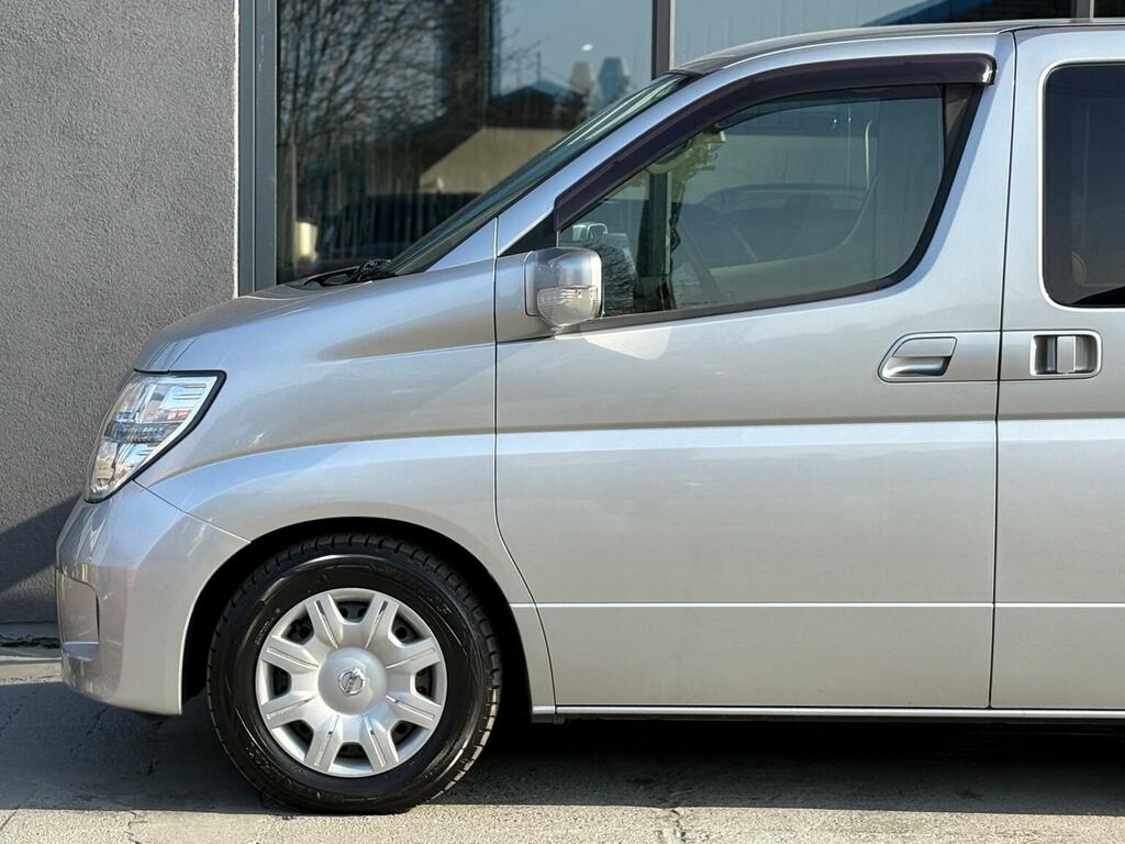 Nissan Elgrand Mpv 2.5 4Wd 7 Seats 200555 Silver #6