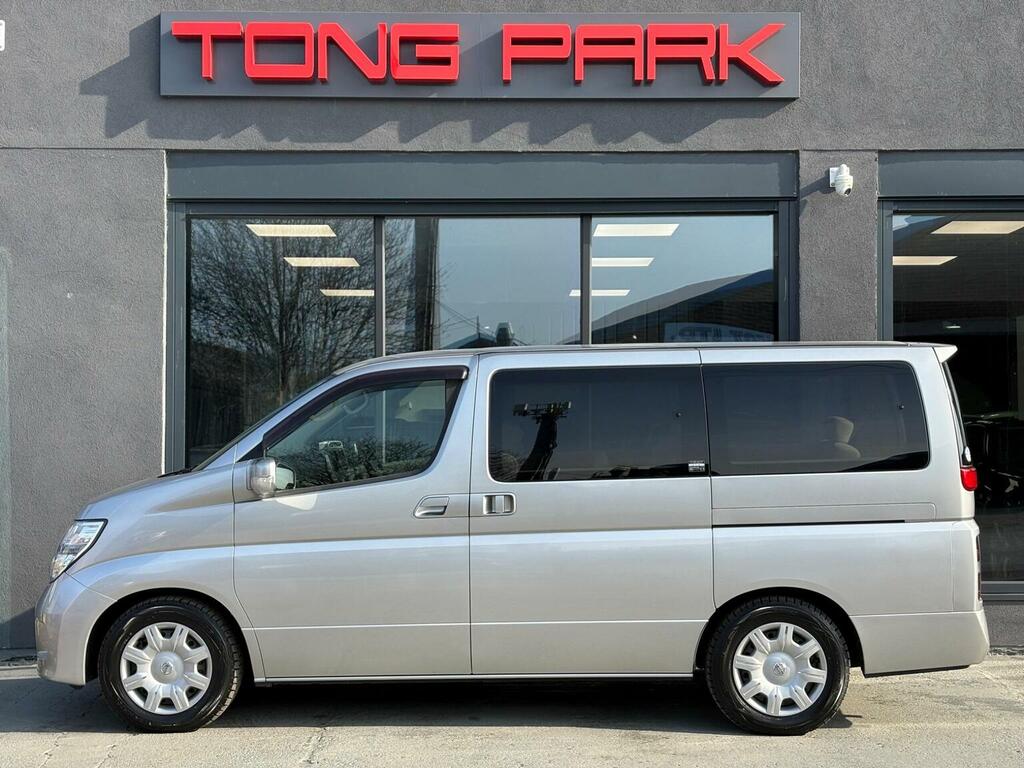Nissan Elgrand Mpv 2.5 4Wd 7 Seats 200555 Silver #5