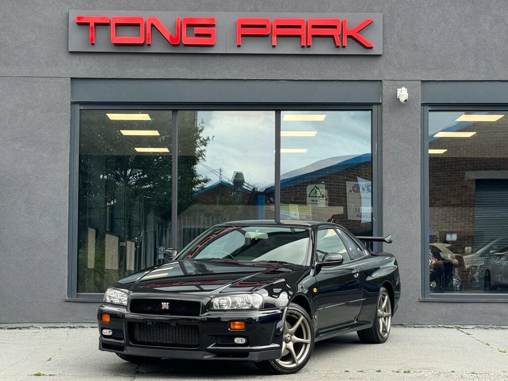 Nissan Skyline Coupe White #55