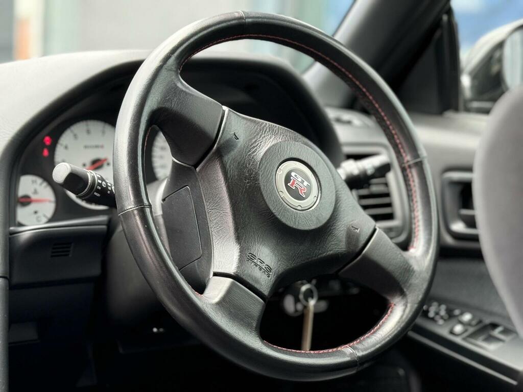 Nissan Skyline Coupe White #43