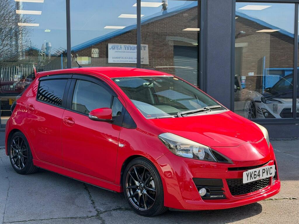 Toyota Yaris Hatchback Rs Gs 1.5 Vvt-i 201464 Red #2