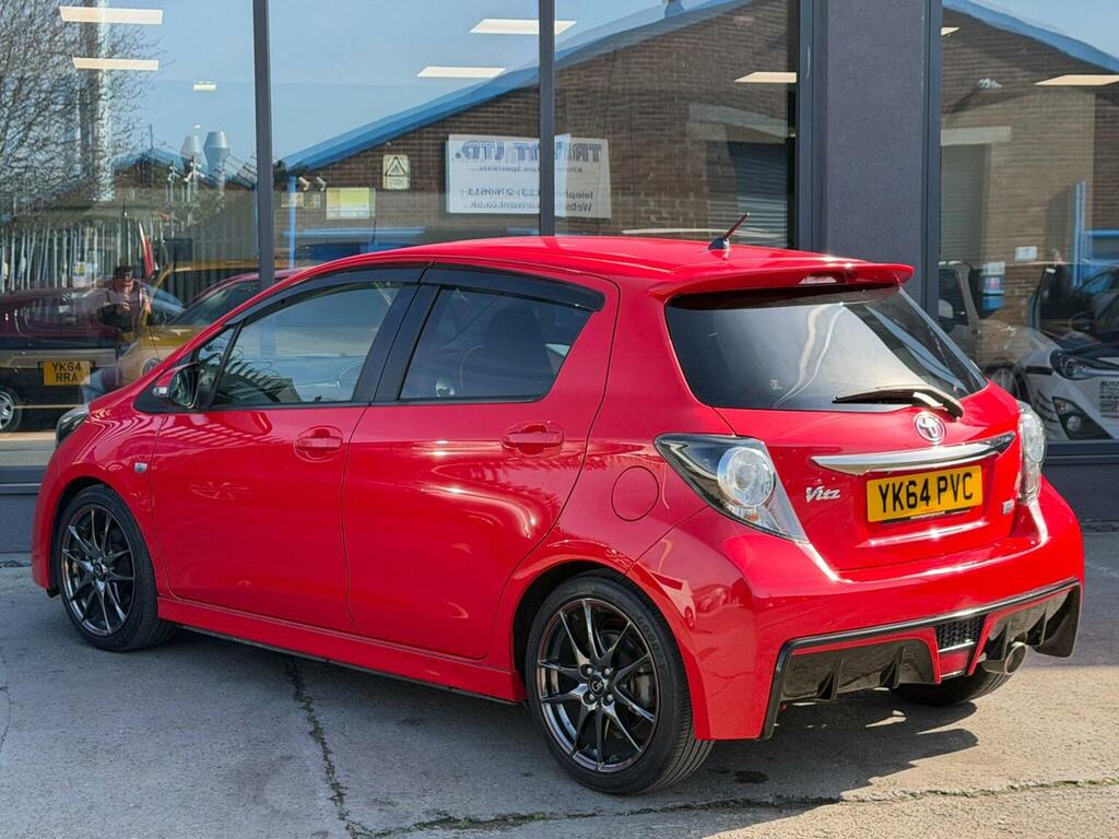 Toyota Yaris Hatchback Rs Gs 1.5 Vvt-i 201464 Red #5