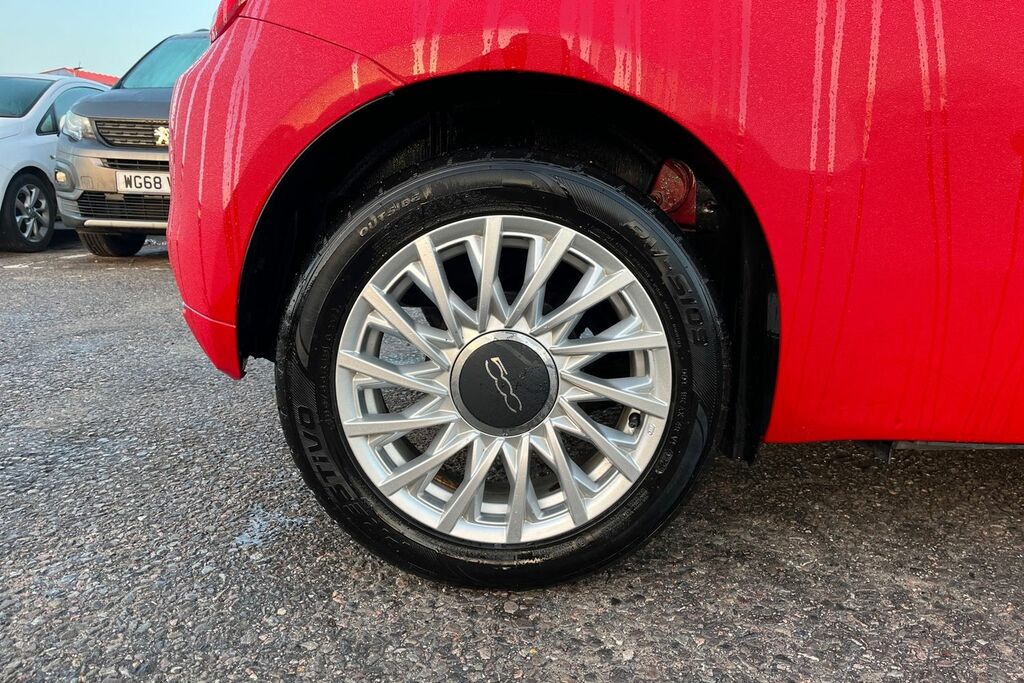 Fiat 500 1.2 Lounge Hatchback NK68MFP Red #5