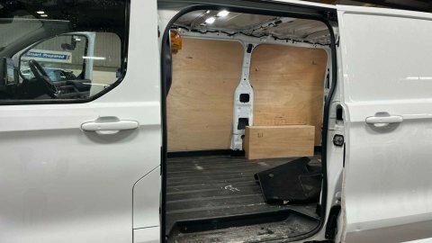 Ford Transit Custom 2024 24 2.0 HV24NZP White #3