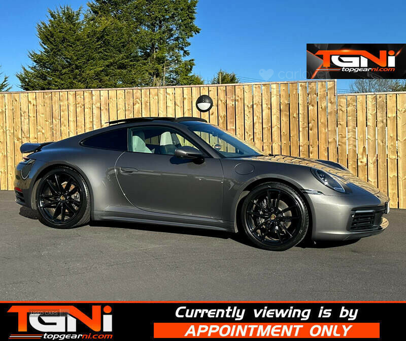 Porsche 911 2dr Pdk