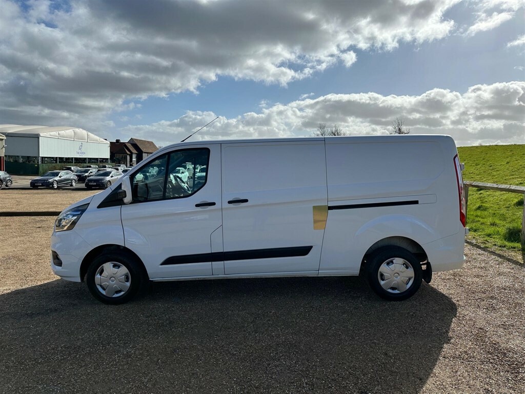 Ford Transit Custom 2.0 300 Ecoblue Trend L2 H1 Euro 6 CP71PFZ White #4