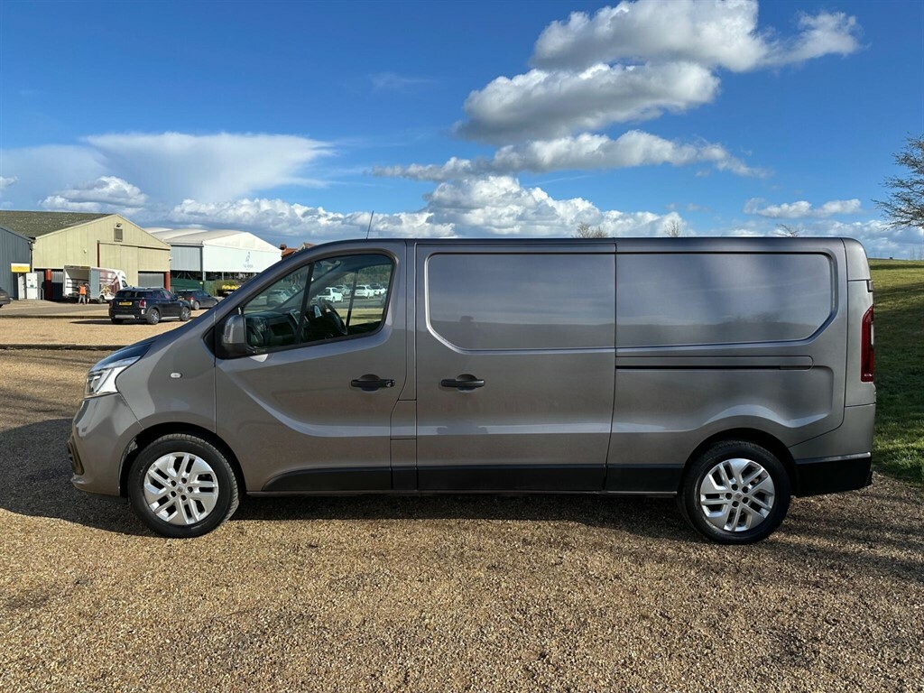 Renault Trafic 2.0 Dci Energy 30 Sport Edc Lwb Standard Roof Euro Grey #4