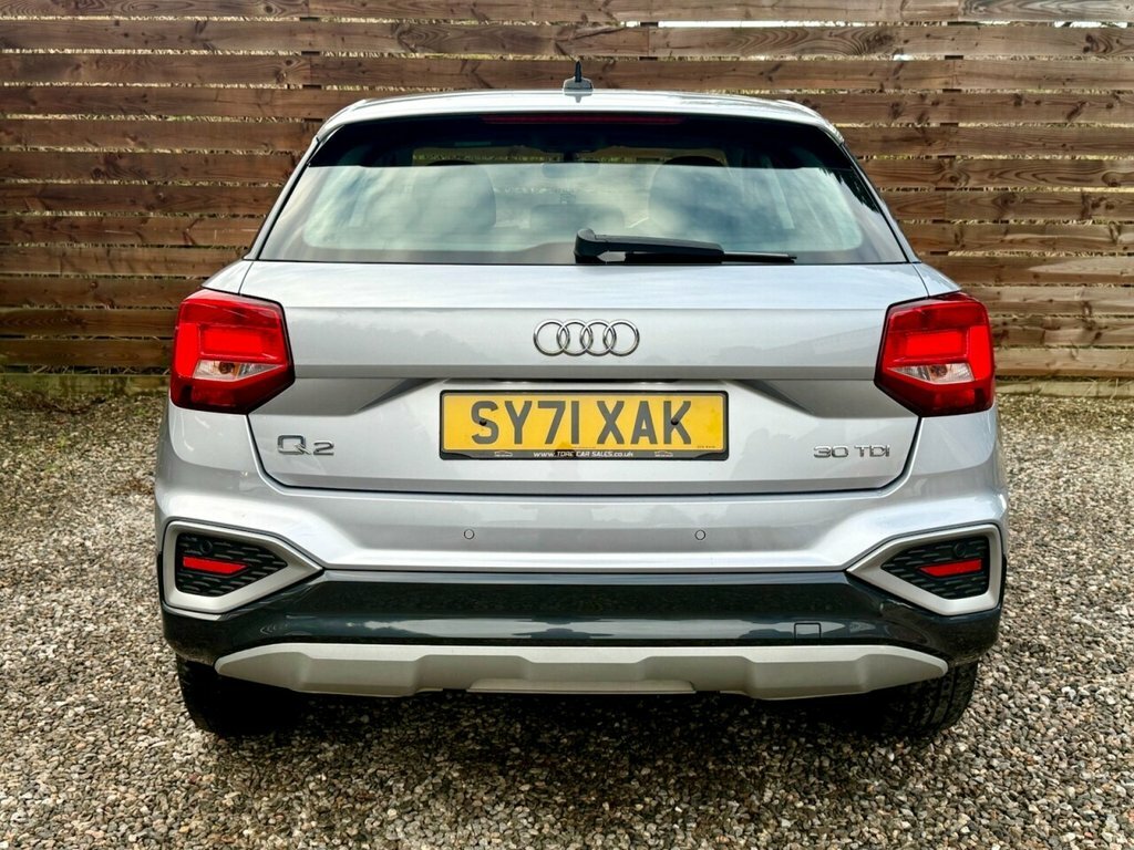 Audi Q2 2L Sport SY71XAK Silver #4