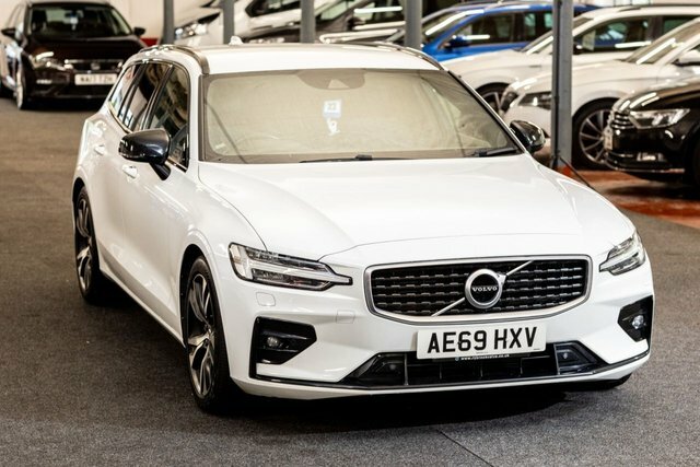 Volvo V60 2.0 D4 R-design Estate Euro 6 S S AE69HXV White #3