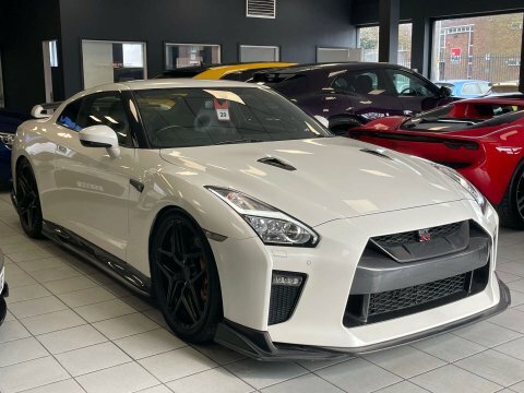 Nissan GT-R 3.8 Gt-r Prestige White