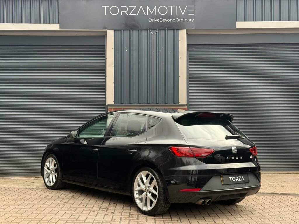 Seat Leon Petrol FA18UZS Black #3