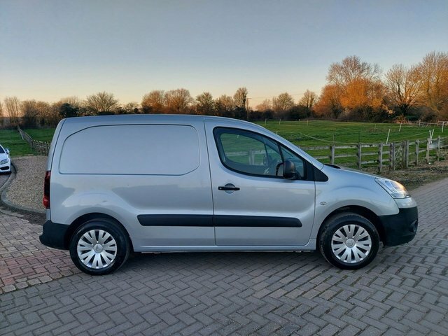 Citroen Berlingo 1.6 Hdi 625 Enterprise Panel Van LG64CZS Silver #4