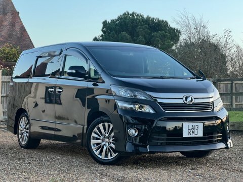 Toyota Vellfire Hatchback #2