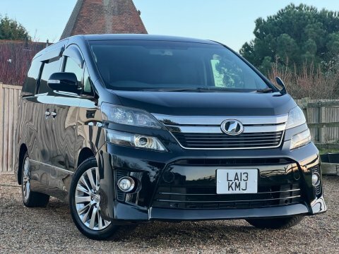 Toyota Vellfire Hatchback