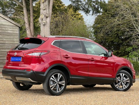 Nissan Qashqai Dci N-connecta BG68SOU Red #4