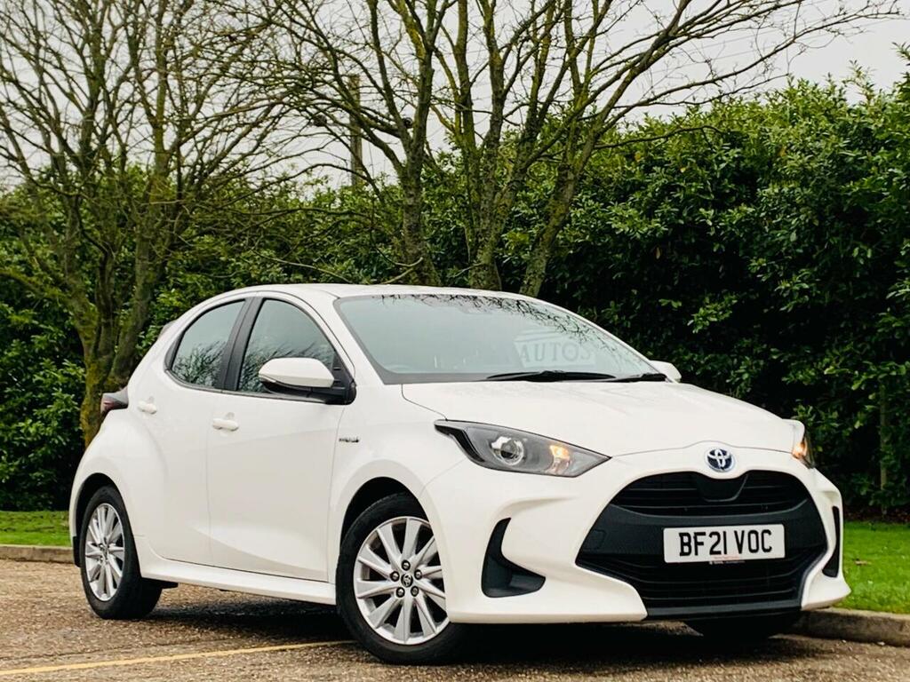 Toyota Yaris 1.5 Vvt-h Icon E-cvt Euro 6 Ss White