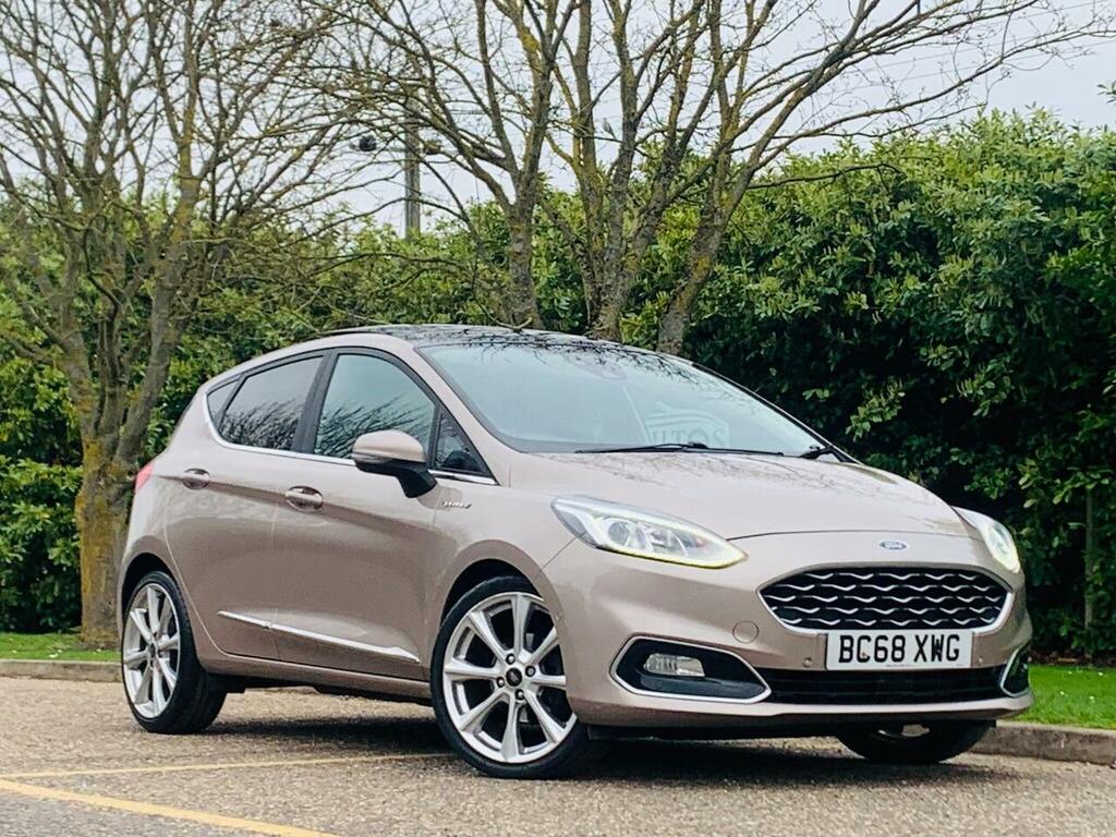 Ford Fiesta 1.0T Ecoboost Vignale Euro 6 Ss BC68XWG Beige #6