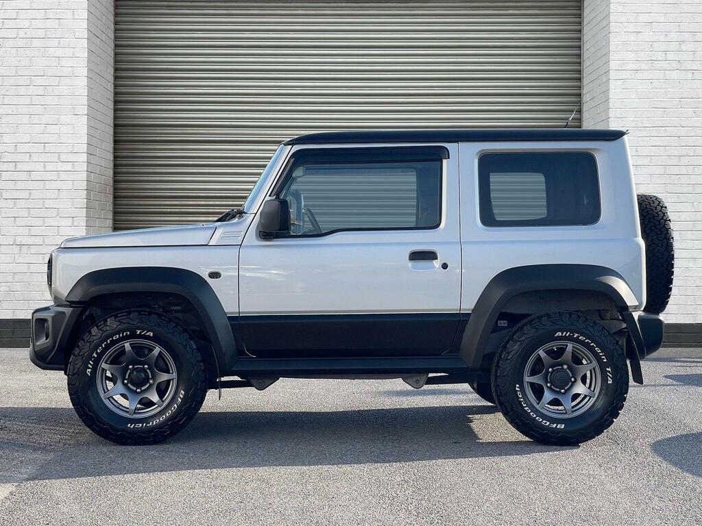 Suzuki Jimny 1.5 Lcv Allgrip Euro 6 CN24XBY Black #2
