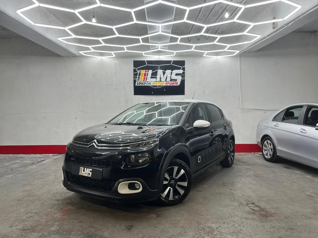 Citroen C3 1.2 Puretech Flair Hatchback LJ67ZPR Black #2
