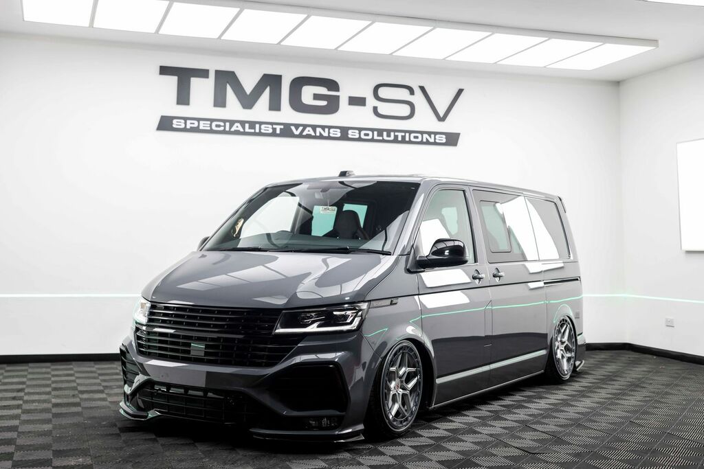 Volkswagen Transporter Sportline T6.1 2.0 Bitdi T32 Sportline Kombi Double Cab Grey