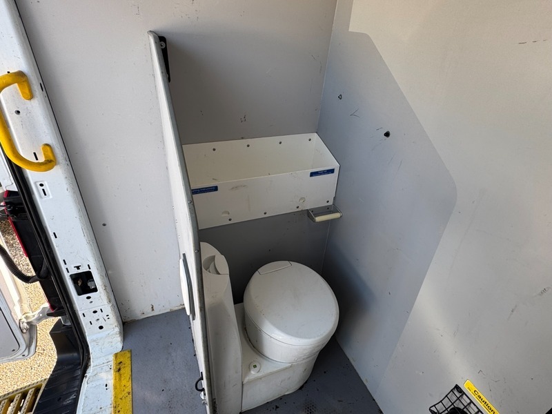 Ford Transit Custom 350 Leader P V YR21FWC White #3