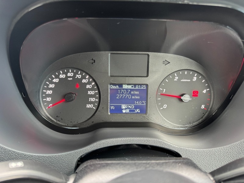 Mercedes-Benz Sprinter 315 Cdi Premium L2  White #5
