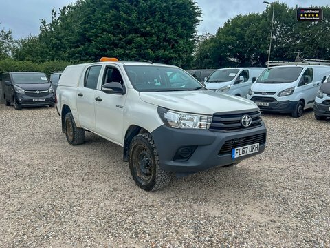 Toyota HILUX Crew Cab 4X4 FL67UKH #4