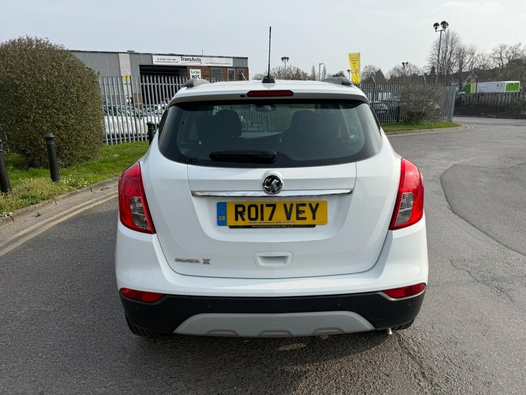 Vauxhall Mokka X 1.6L Active White #2