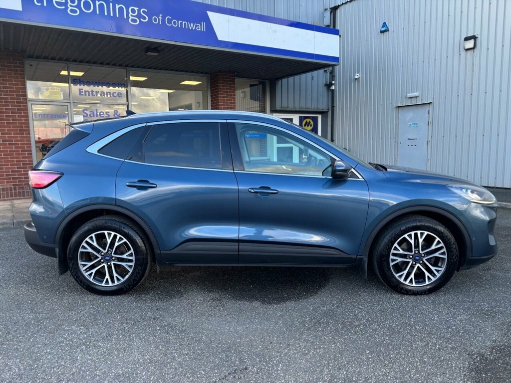 Ford Kuga Suv EK20WUP Blue #4