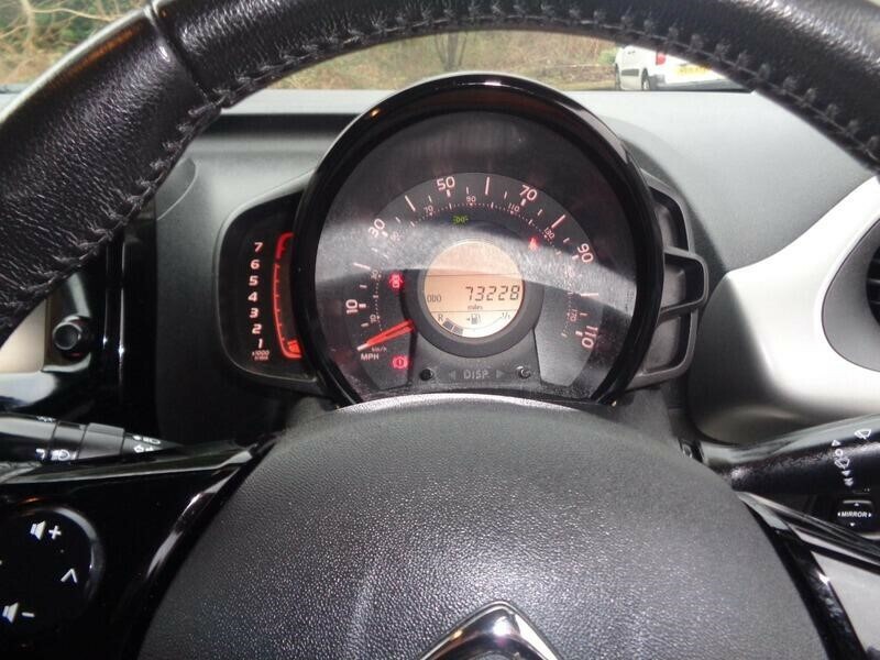 Citroen C1 Puretech Flair DX66VLA #6