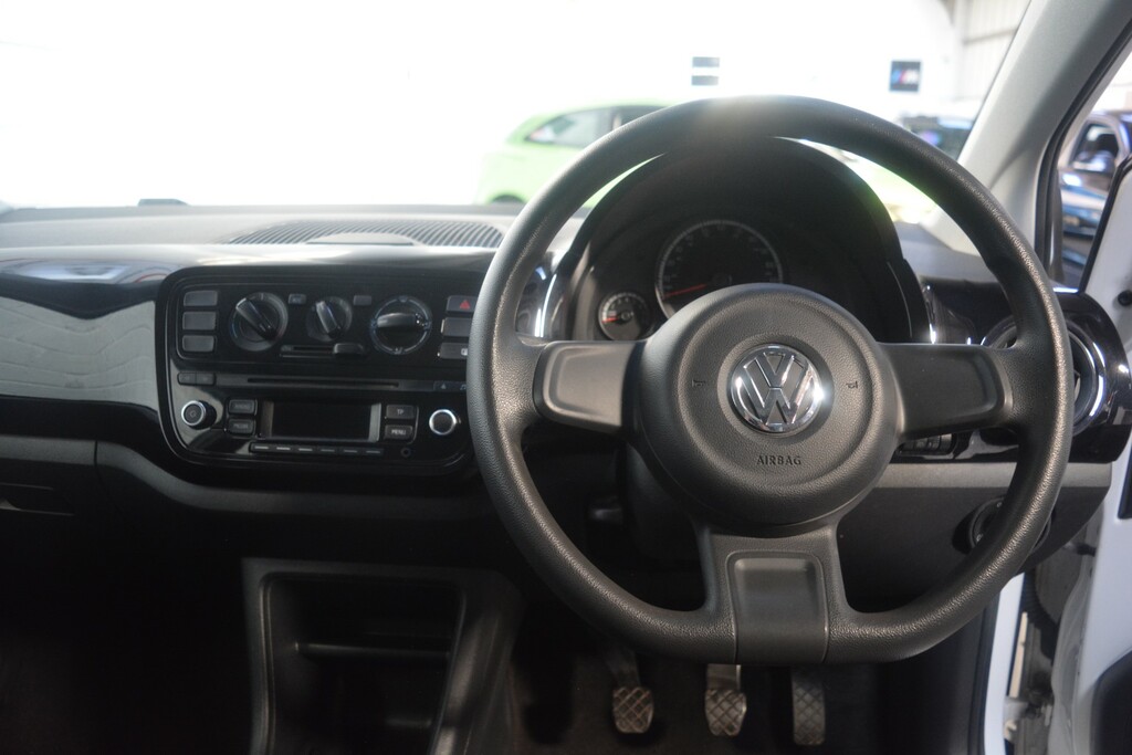 Volkswagen Up 1.0 Move Up 60 Bhp DF15ORZ  #5