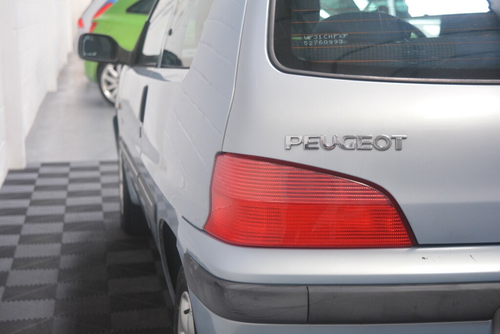 Peugeot 106 1.1 Independence Silver #21