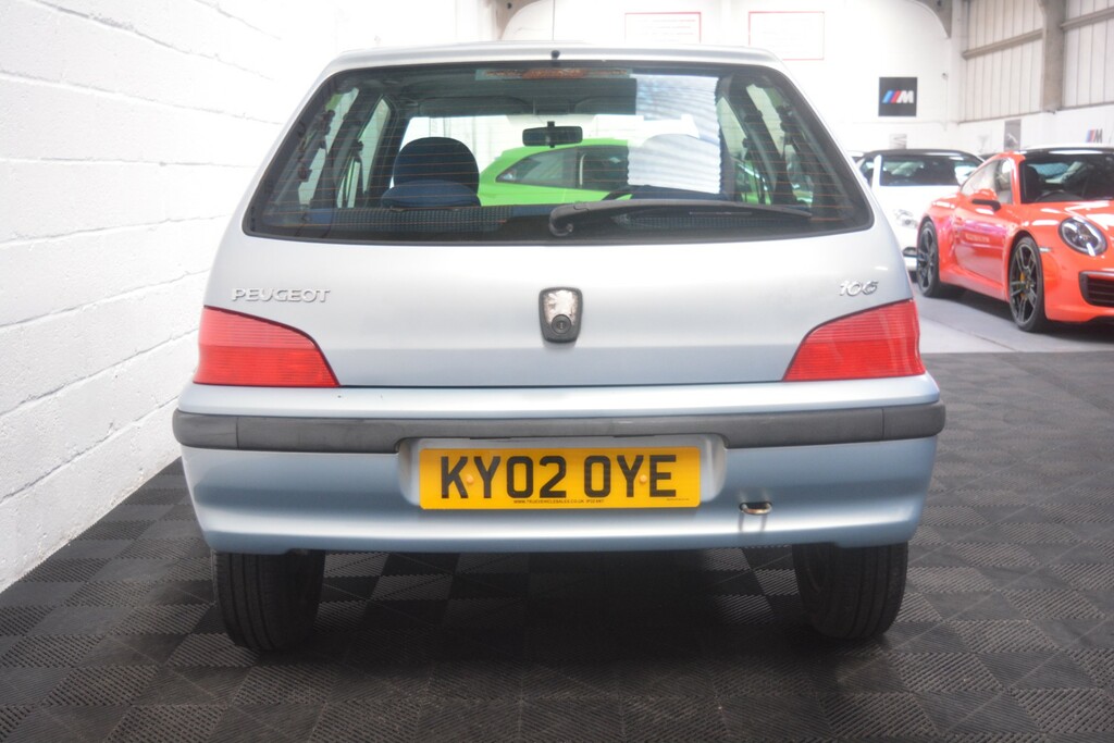 Peugeot 106 1.1 Independence Silver #23