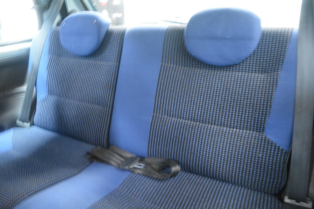 Peugeot 106 1.1 Independence Silver #22