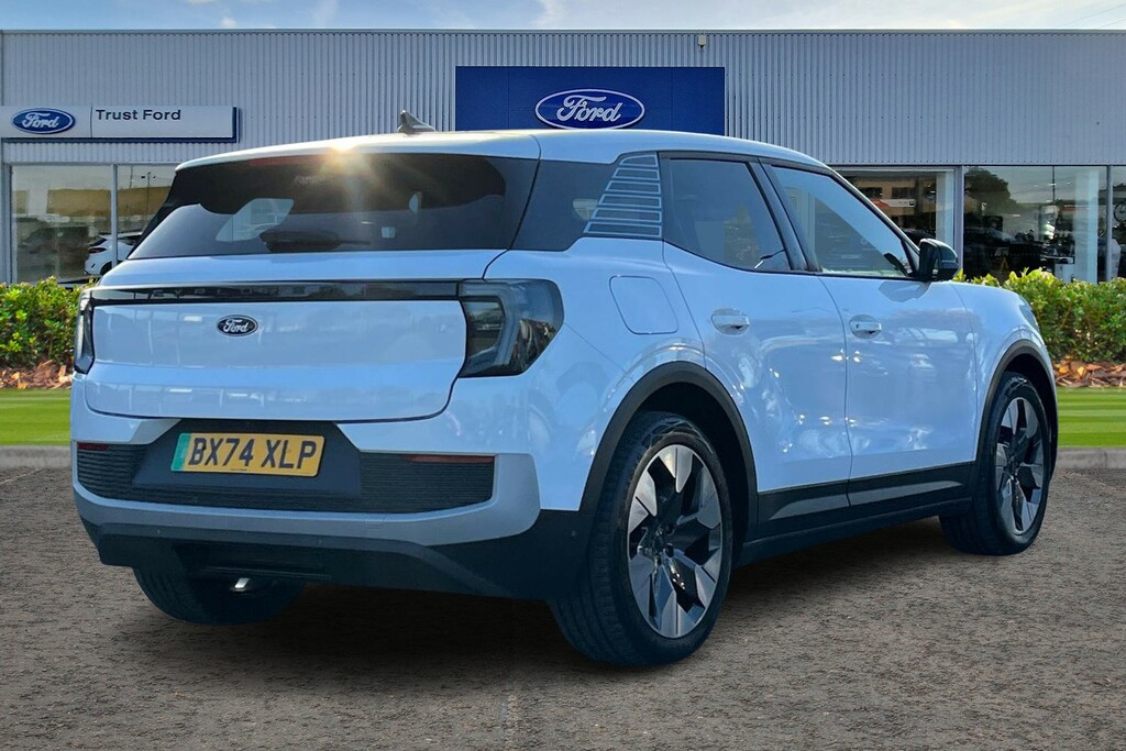 Ford Explorer Extended Range 77Kwh Premium Suv BX74XLP White #4