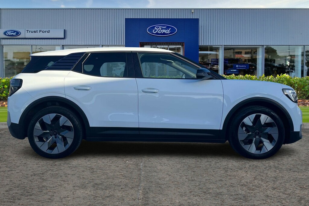 Ford Explorer Extended Range 77Kwh Premium Suv BX74XLP White #3