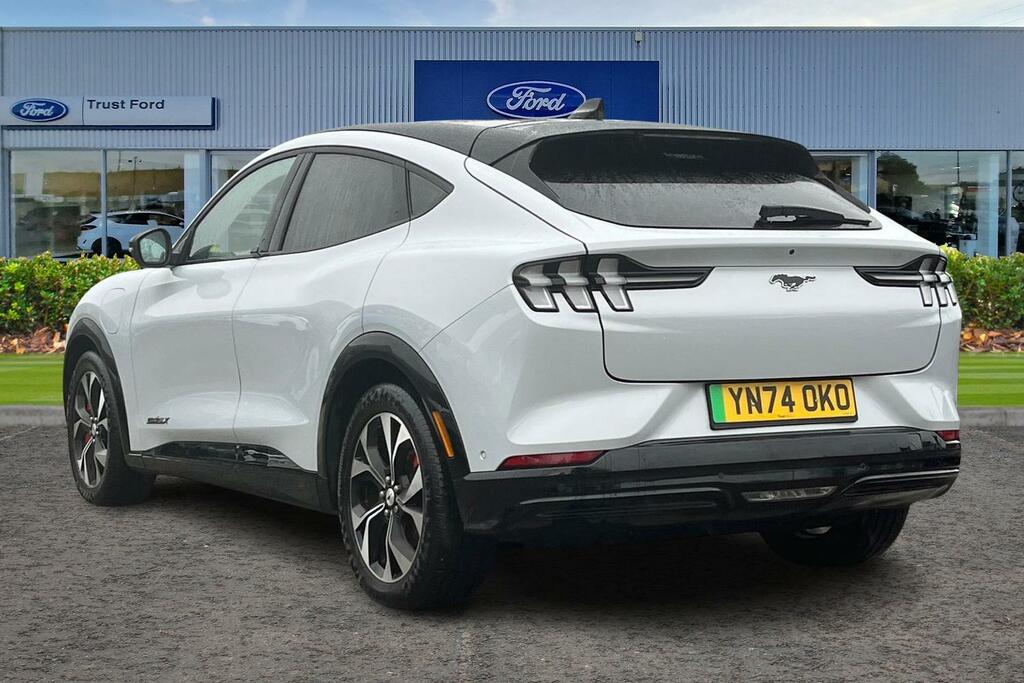 Ford Mustang Mach-E Extended Range 91Kwh Premium Suv YN74OKO White #2
