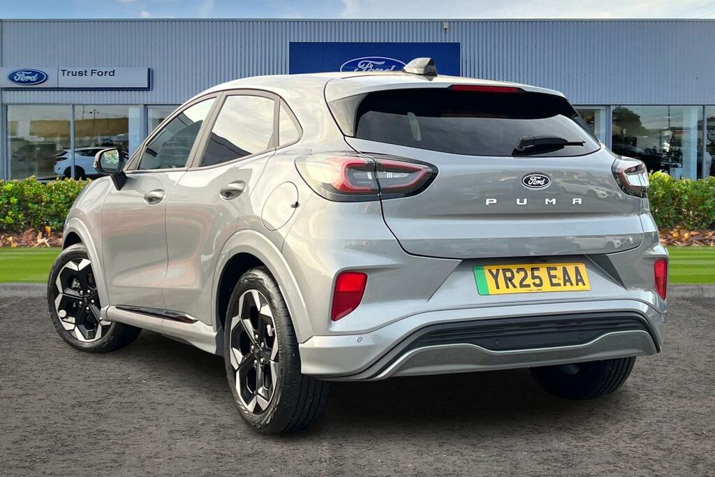 Ford Puma Gen-e Gen-e 123Kw Premium 43Kwh Sync4 Navigation O YR25EAA Silver #2