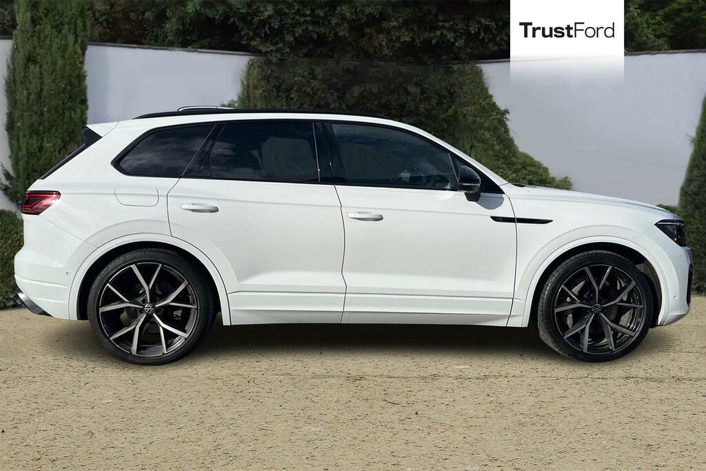 Volkswagen Touareg 3.0 V6 Tsi Ehybrid 14.3Kwh R Suv Plug-i White #3