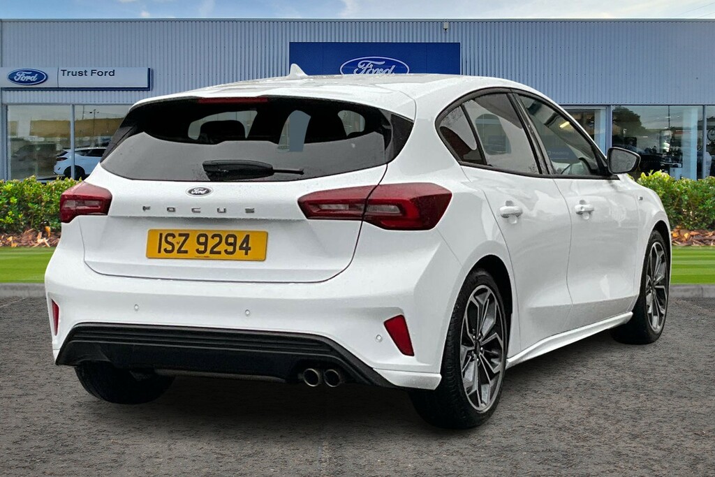 Ford Focus 1.0T Ecoboost Mhev St-line X Hatchback ISZ9294 White #4