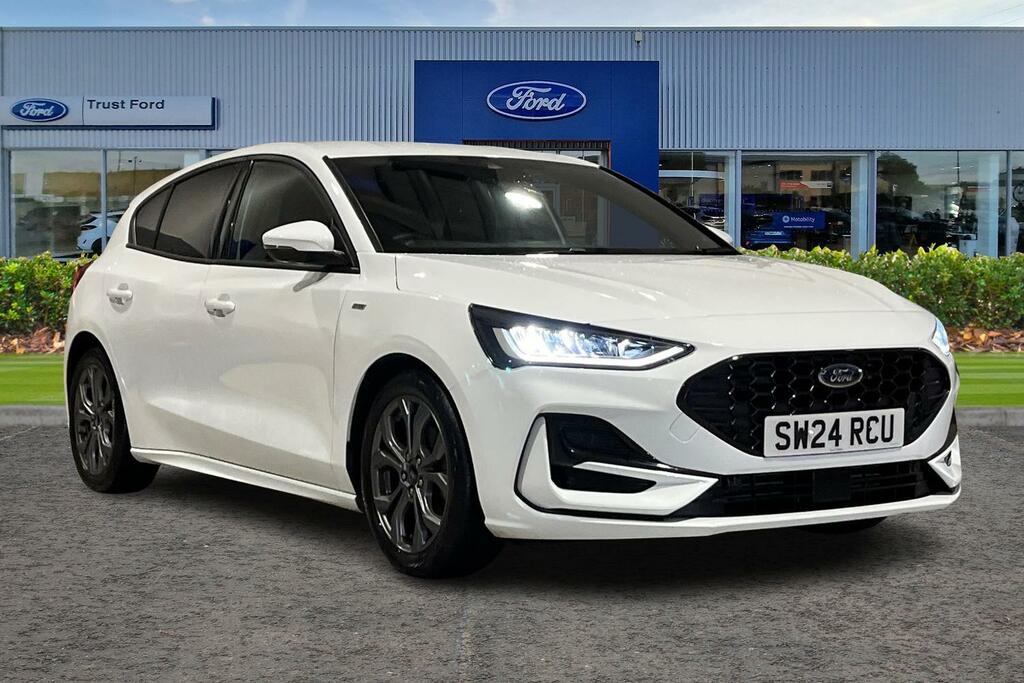 Ford Focus St-line Sync 4 Touchscreen Navigation Cruise C White