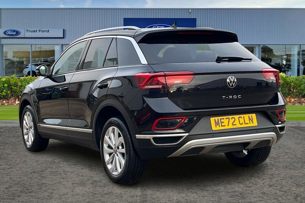 Volkswagen T-Roc 1.5 Tsi Style Suv Dsg 150 Ps With Sat ME72CLN Black #2
