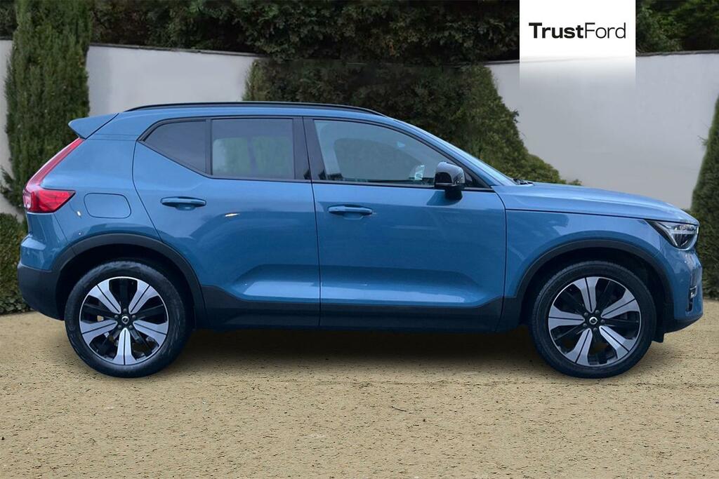 Volvo XC40 1.5H T5 Recharge 10.7Kwh Ultimate Dark Suv - Heate YM23XAP Blue #3